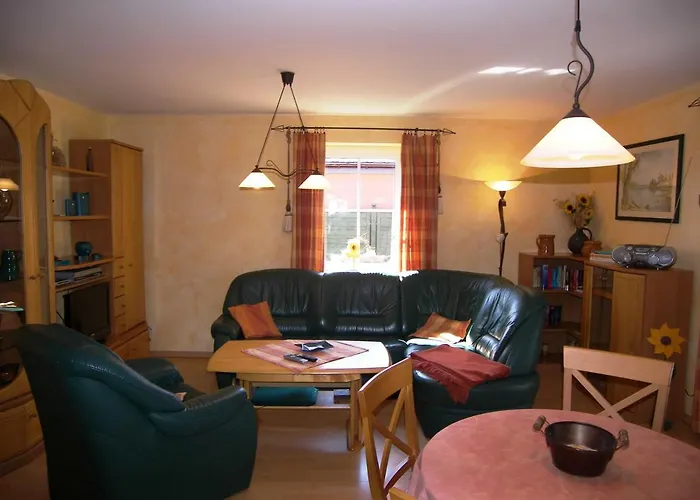 アパート Gloeckner ツィノヴィッツ