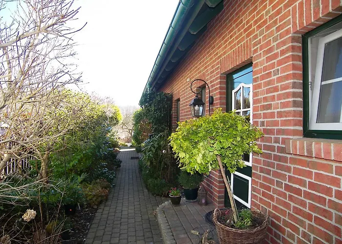 アパート Gloeckner ツィノヴィッツ